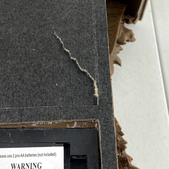 NEW Thomas Kinkade's A0189 Cuckoo Clock - Picture 6 of 6